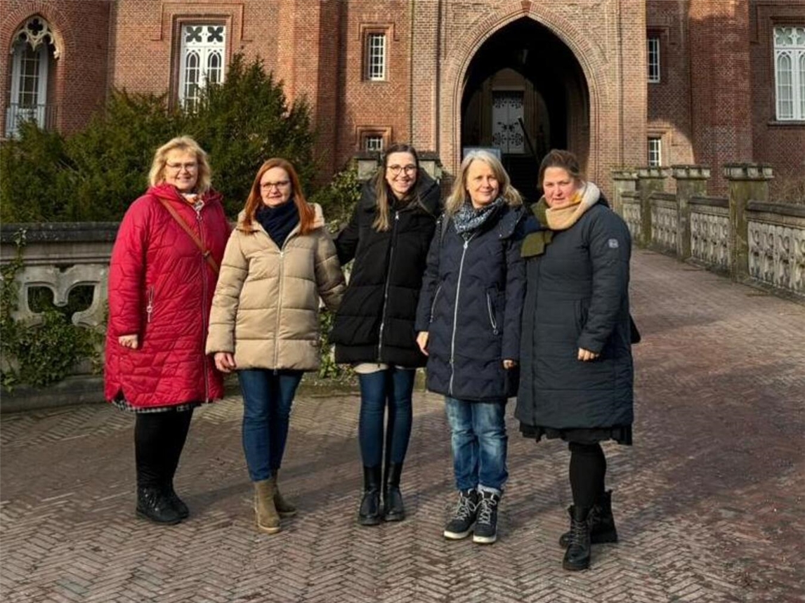 Dabei waren (v.l.) Dr. Manon Loock-Braun (Emmerich), Anastasia Kufeld, Kristin Voetmann (Bedburg-Hau), Martina Gellert (WTM Kleve) und Anne Peimann (Kranenburg). Foto: Gemeinde Bedburg-Hau