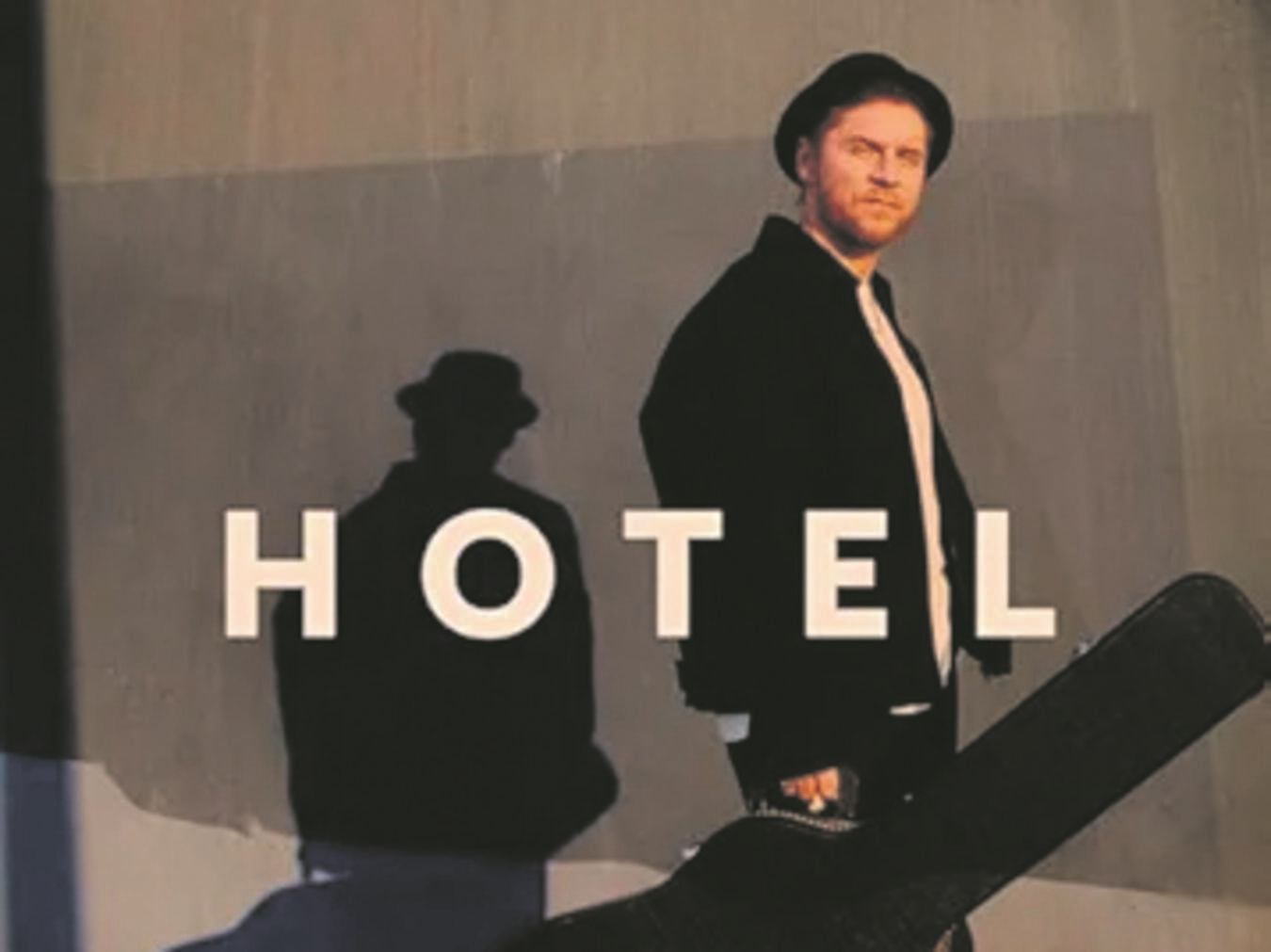Das Album „Hotel“ erscheint am 27. März. Vorbestellungen sind bereits möglich. Alle Infos unter www.johannesoerding.de.
