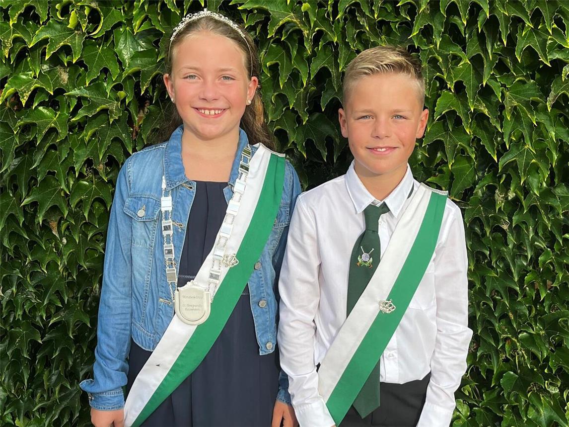 Das amtierende Kinderkönigspaar Jule Wesendonk und Milus Drees hat am 15. Juni seinen letzten großen Auftritt. Foto: privat