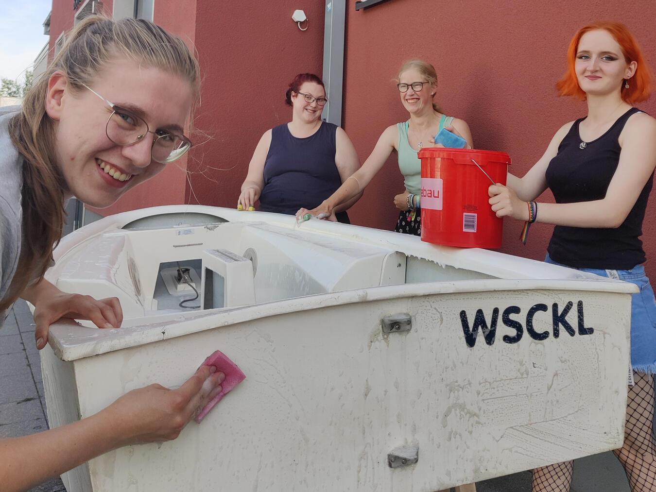 Das besondere Highlight wird das eigens für den CSD gestaltete „Bi-Boot“ (Beiboot) sein. Foto: together