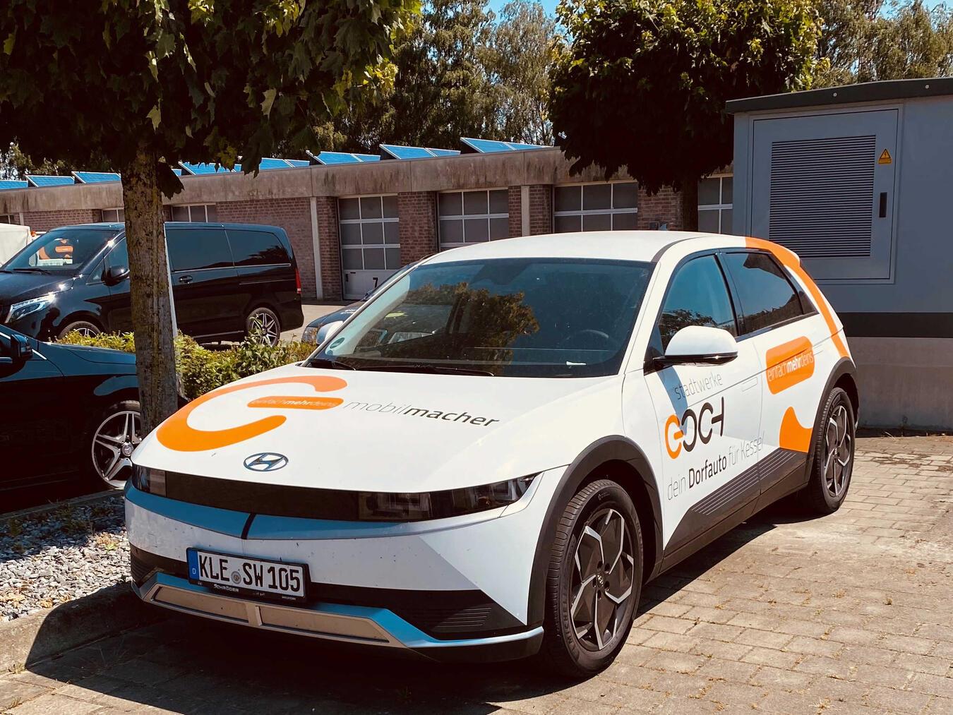 Das Dorfauto kann mithilfe der Stadtwerke Goch realisiert werden.Foto: Hönnekes