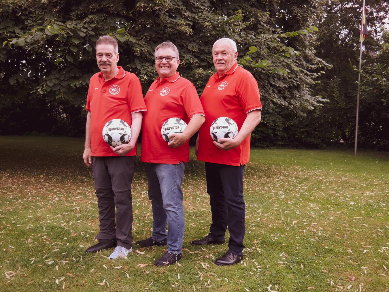 Das Festkettentrio 2024 mit Andreas Linder, Lutz Bollack (l.) und Heinz Risch (r.).