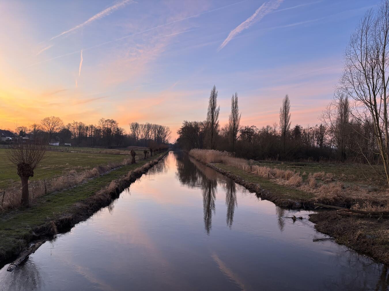 Fotos auf Kevelaers Website veröffentlichen Das Foto zeigt den St. Georgsritt an der Niersbrücke Schravelen. Foto: Wallfahrtsstadt Kevelaer