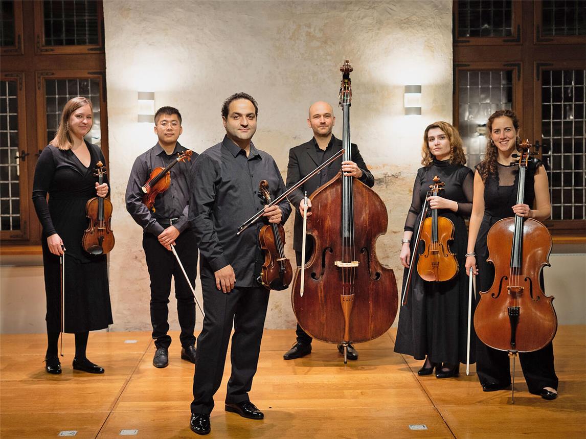 Das Hamburg Stage Ensemble mit „Vivaldi meets Piazzolla – Die acht Jahreszeiten“. Foto: KdW