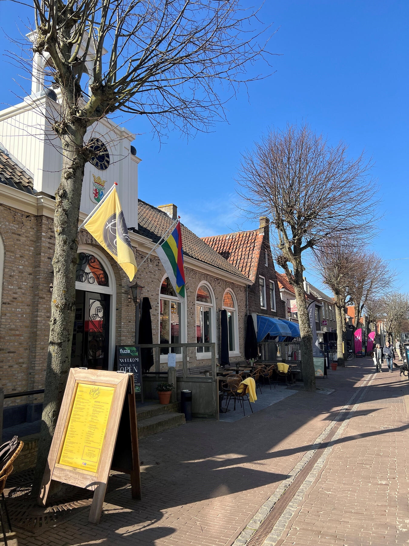 Das hübsche Zentrum von West-Terschelling lädt mit seinen gemütlichen Straßen zu...
