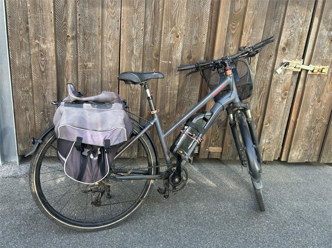 "Polizei sichert gestohlenes Pedelec in Kleve, E-Bike Diebstahlschutz"
