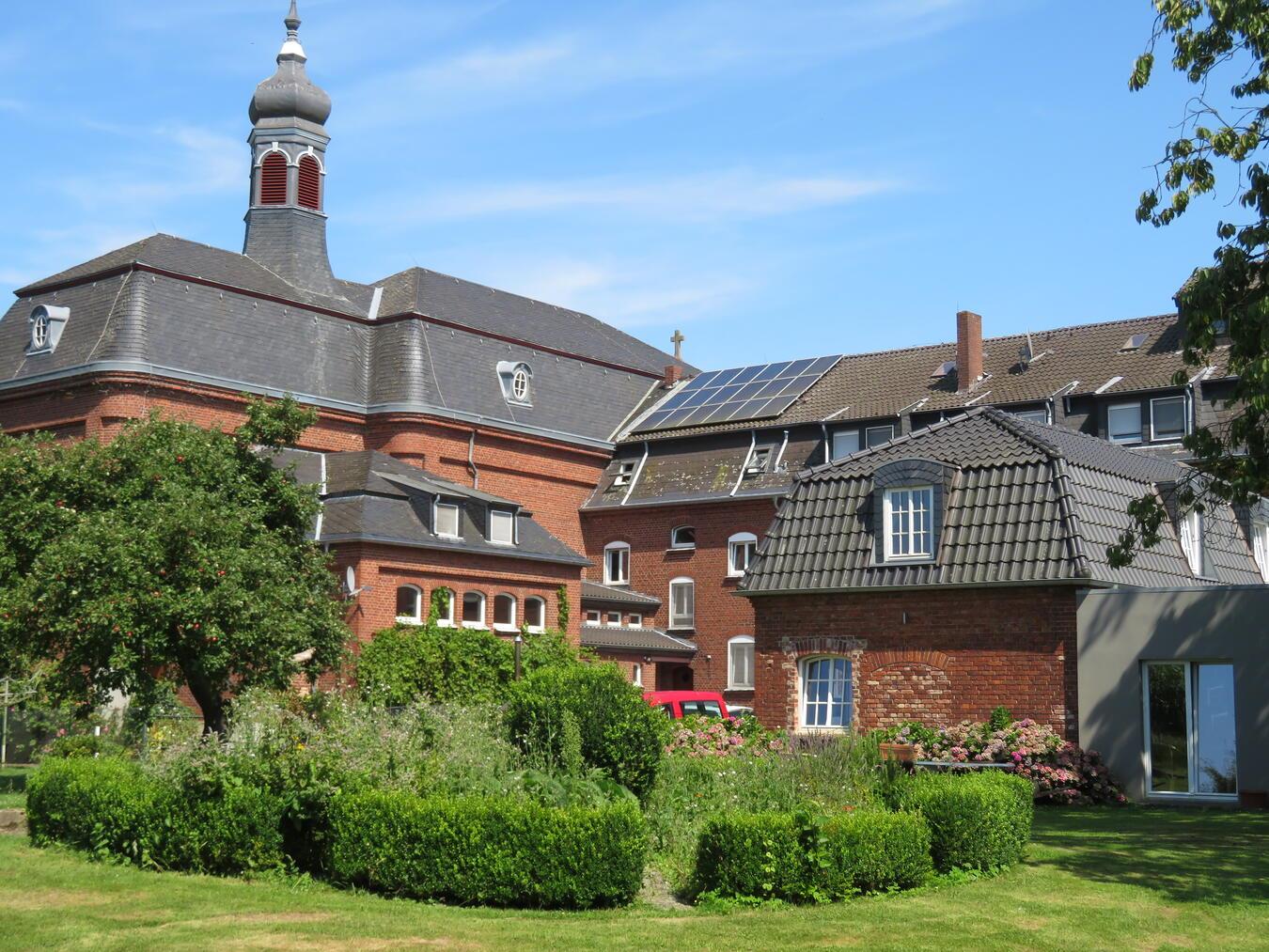 Sommerfest im Kloster Mörmter Das Kloster Mörmter in Xanten. Foto: privat