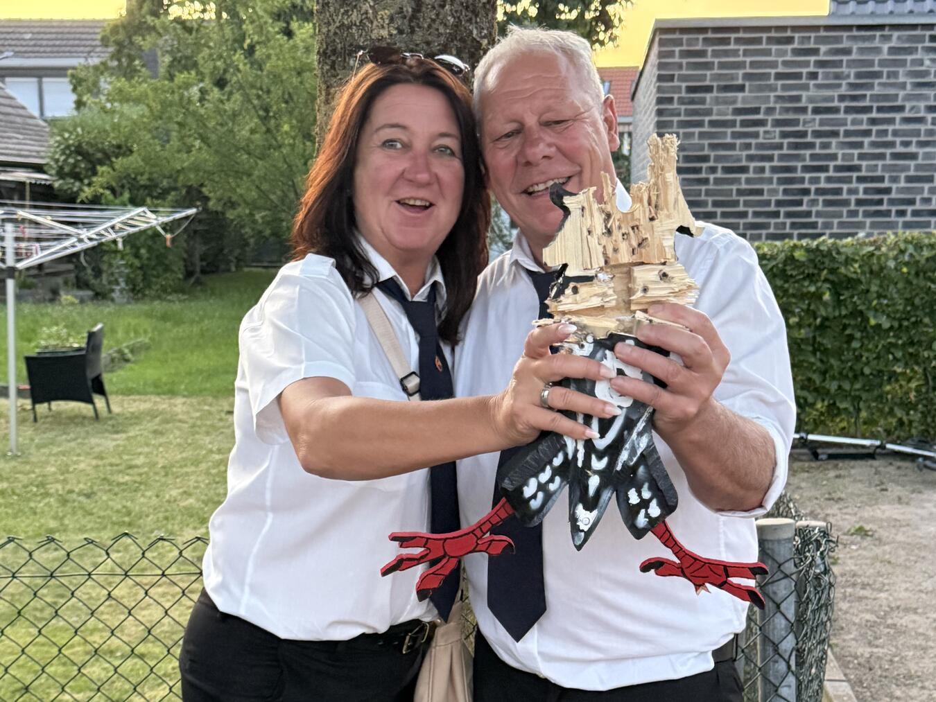 Das Königspaar Anja Ehls und König Andreas van de Meulenreek. Foto: Bürgerschützenverein Till-Moyland