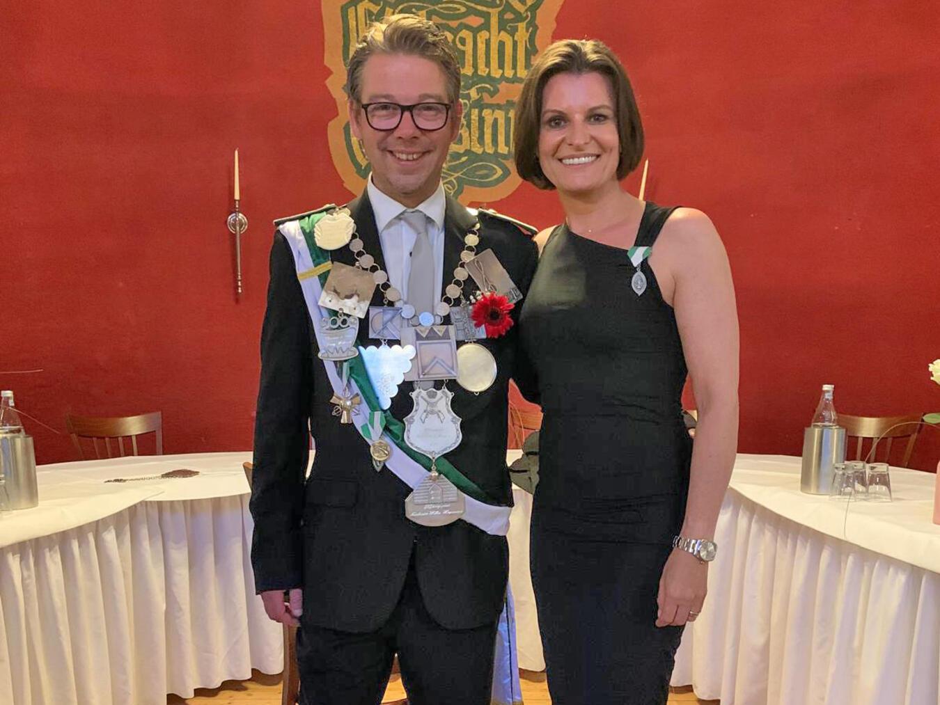 Bastian Kandt ist neuer König Das Königspaar Bastian Kandt und Magdalena Köster. Foto: privat