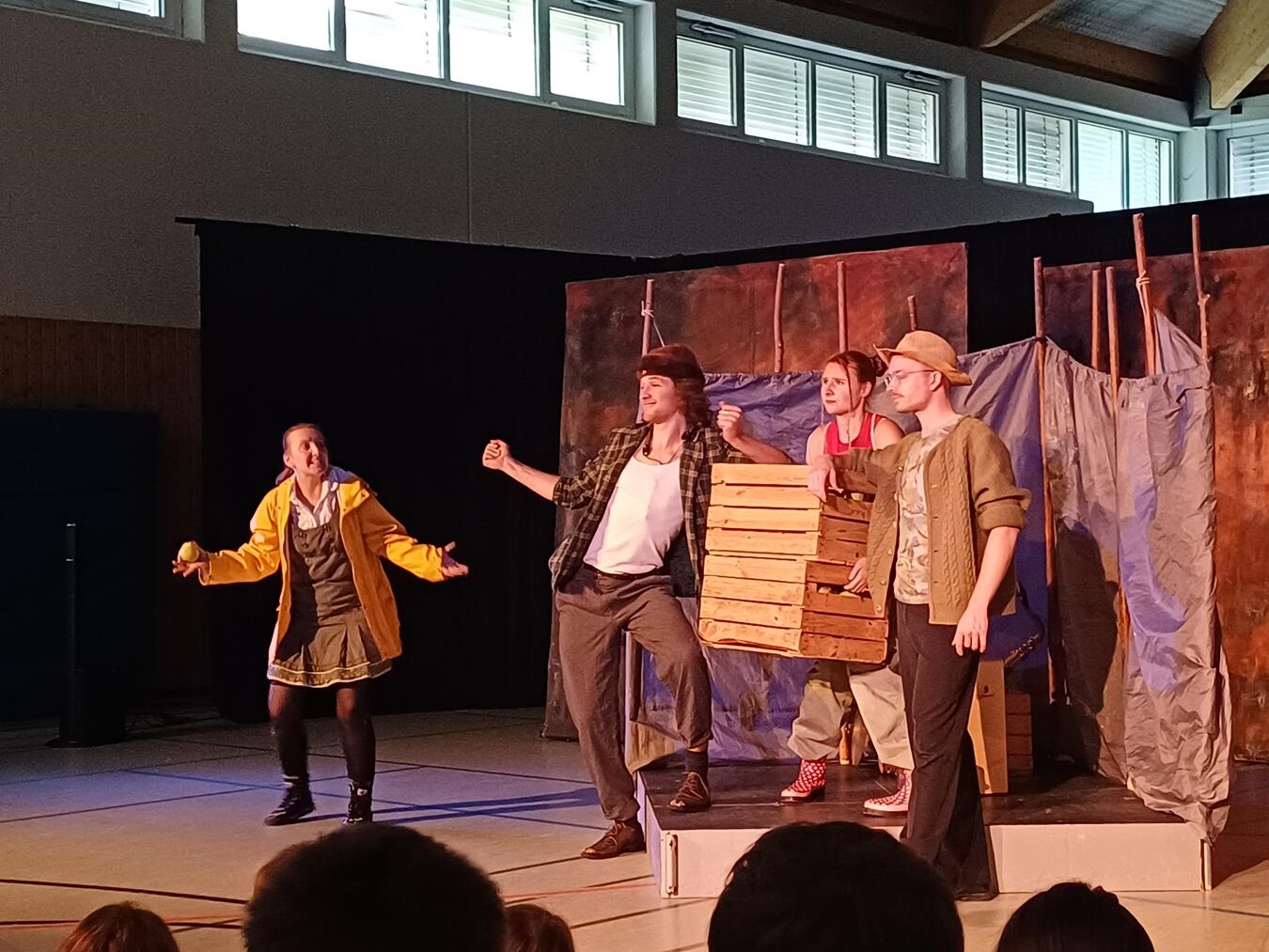 "Das Lerntheater 'Alle Satt?!' am Kardinal-von-Galen-Gymnasium, Kevelaer – Bildung, Theater, Schüler, Schultheater"