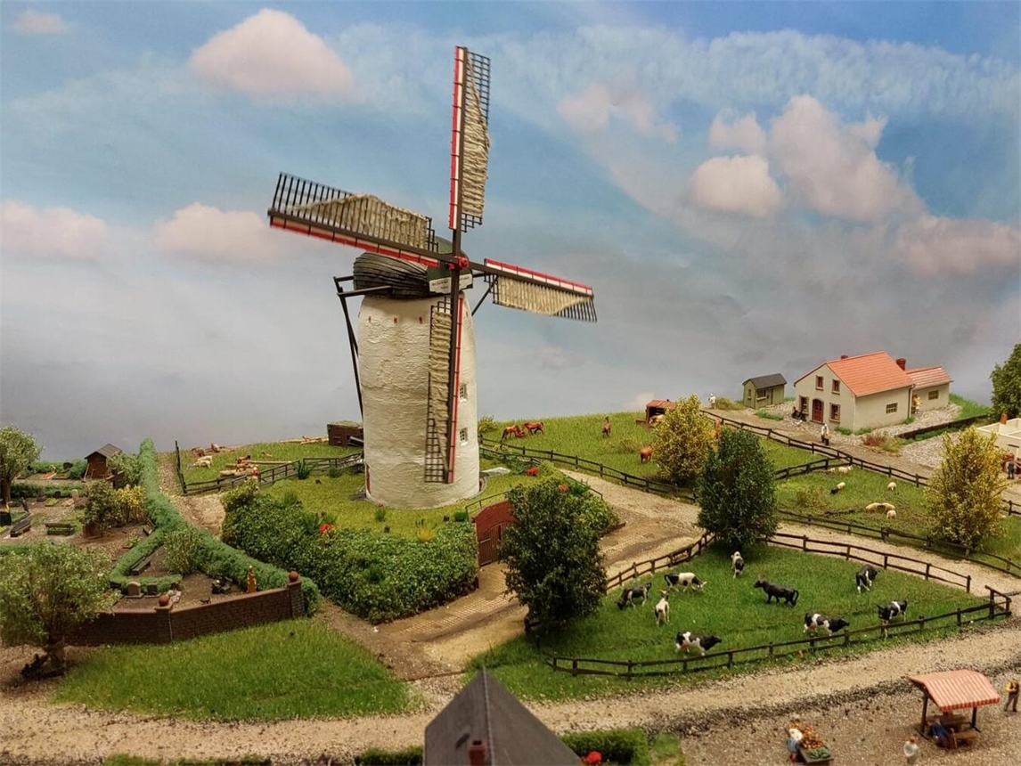 "Modellbauteam Rhein-Maas: Steprather Mühle Miniatur, Walbeck, detailliertes Modell, Handwerkskunst"