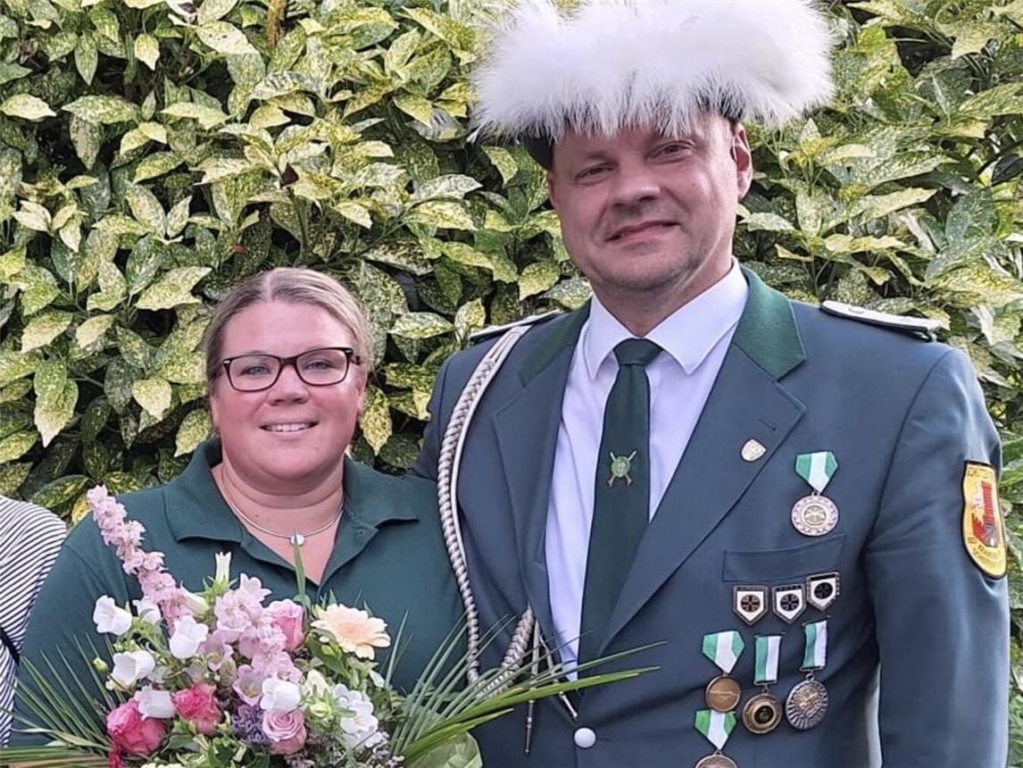 Das neue Königspaar der Kranenburger Schützen: Michael und Angela Verweyen.Foto: privat