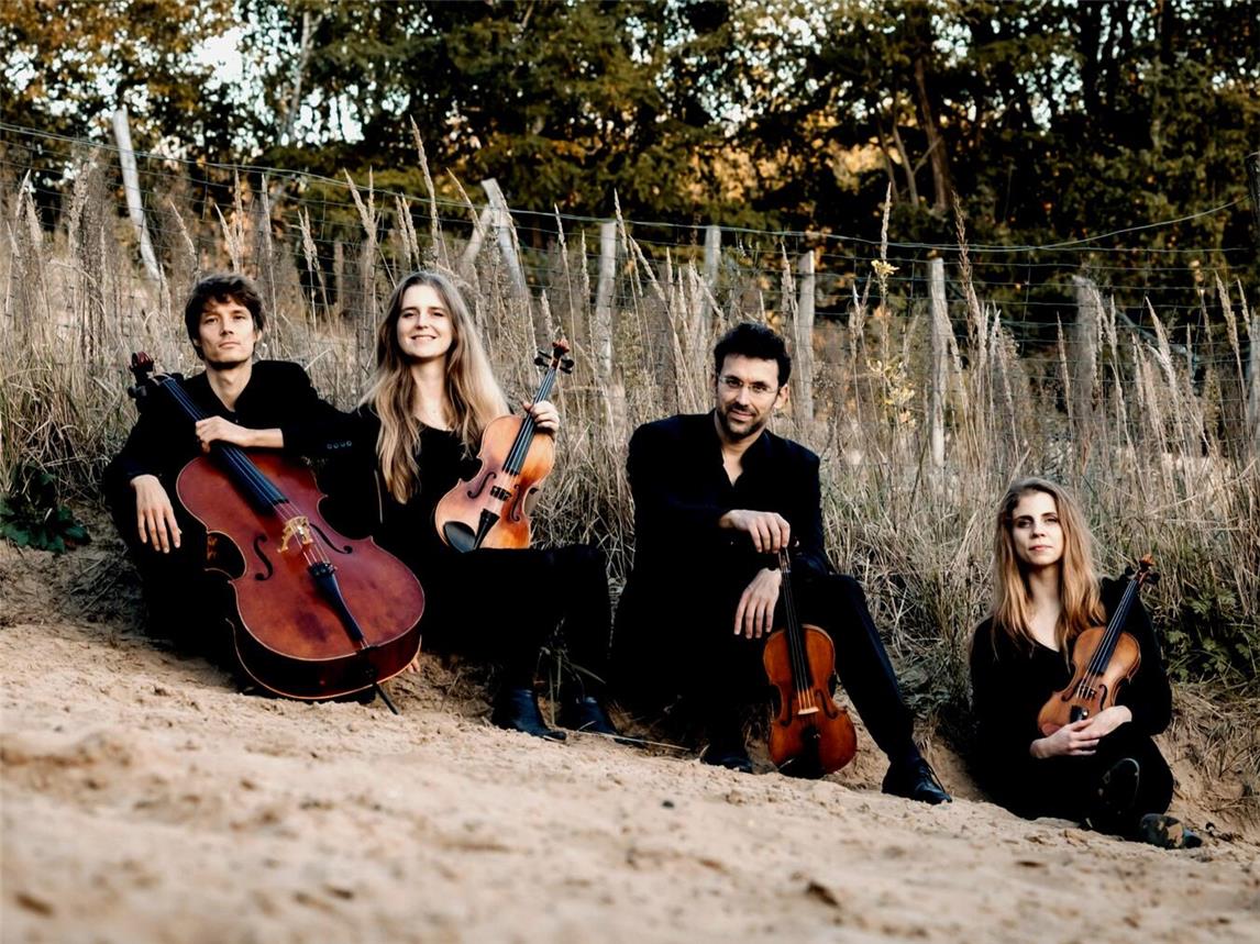 Das Orbis Quartett ist vielleicht das der Welt einzige „singende Streichquartett“ und eröffnet in Kleve die neue Konzertsaison. Foto: Orbis Quartett