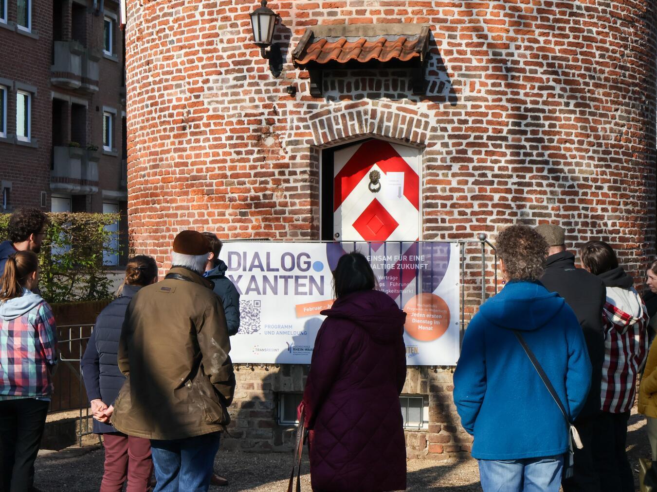 Das Projekt TransRegINT der Hochschule Rhein-Waal und die Stadt Xanten beleben den Weberturm mit vielfältigen Aktionen rund um das Thema Nachhaltigkeit. Foto: DialogPunkt Xanten©Luisa Rottes_HSRW-2