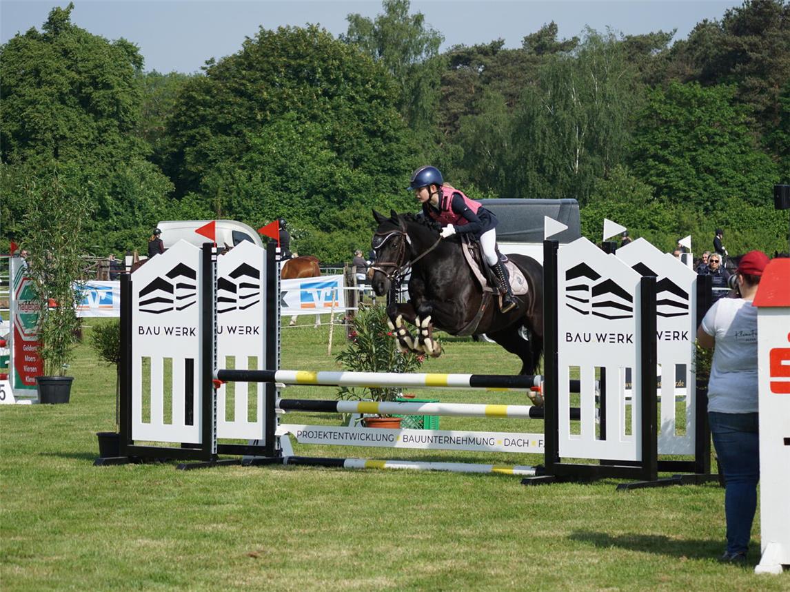 Das Reitturnier des RV Weeze präsentiert viele Disziplinen.Foto: Privat
