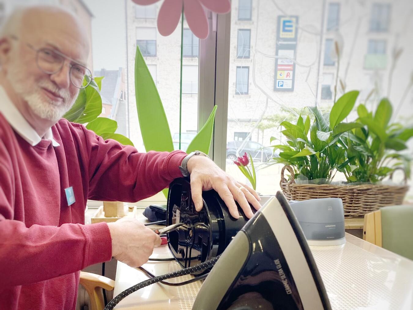 Das „Repair & Kaffee“ öffnet wieder am 29. März. Foto: privat