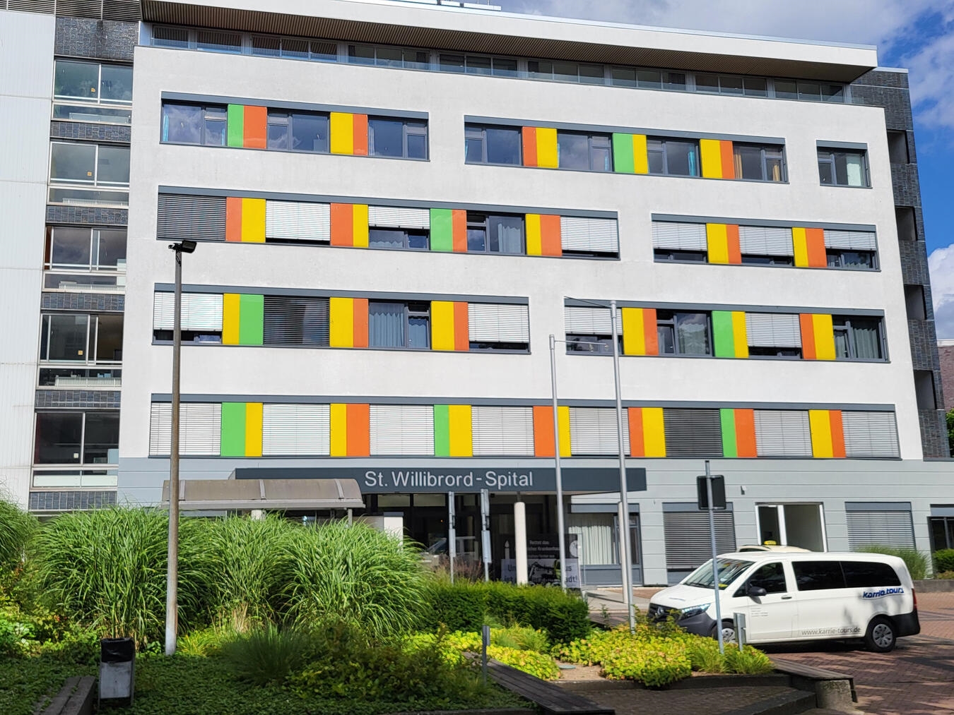 Das St.-Willibrord-Spital in Emmerich. NN-Foto: Michael Bühs