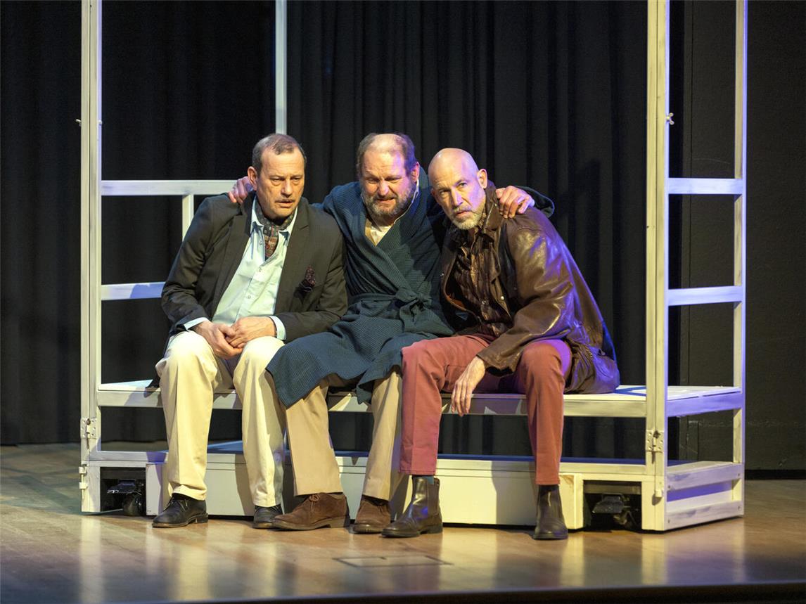 Das Stück bietet den Zuschauern einen warmherzigen und hoffnungsvollen Blick auf die Herausforderungen des Älterwerdens. Foto: Alvise Predieri