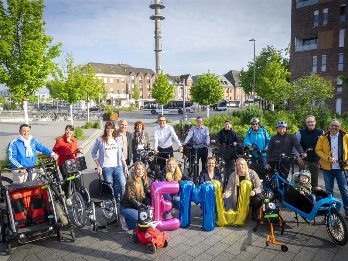 Das Team der Stadt Geldern freut sich auf die erste Europäische Mobilitätswoche in Geldern und lädt alle Bürger zum Mitmachen ein. Foto: Stadt Geldern/Seybert