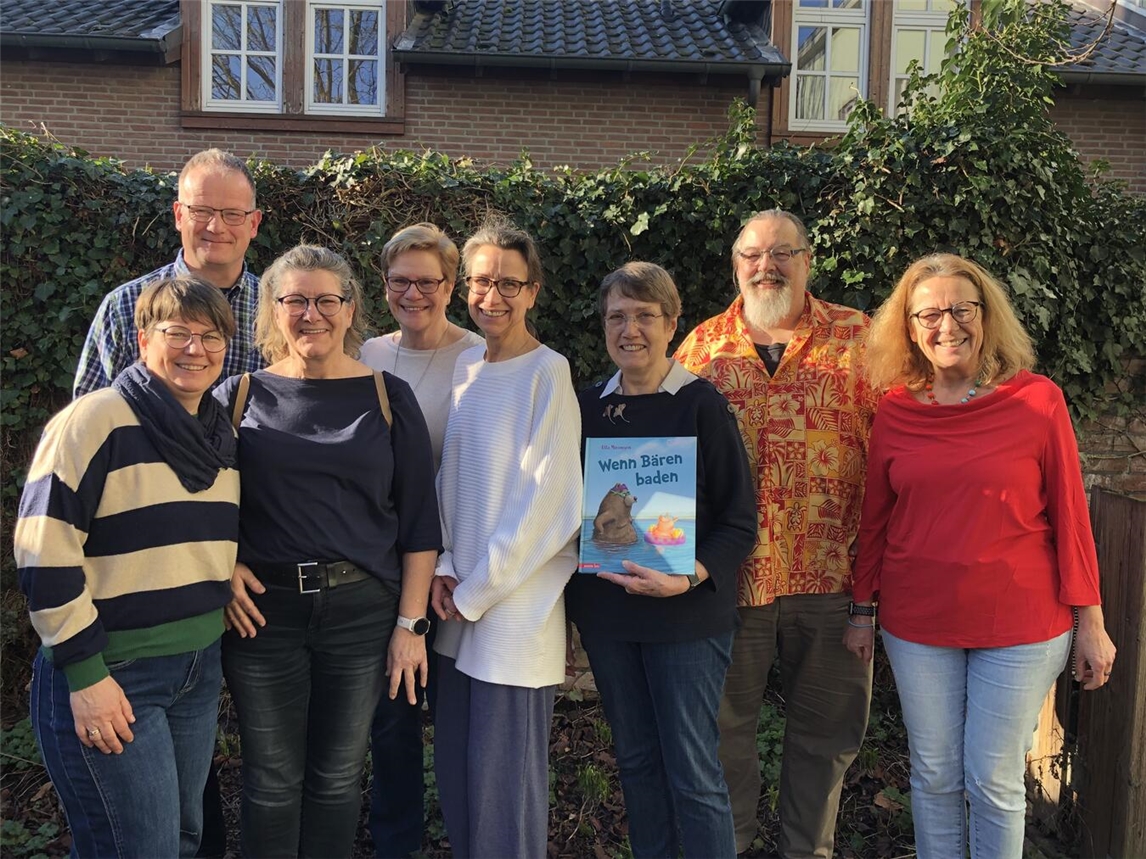 Das Team der Vorlesepaten beim Vorleseabend am 17. April