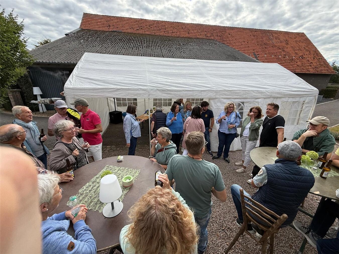 Das Vereinsfest des Theatervereines Gemütlichkeit 1879 aus Kervenheim führte auf den Müsers Hof. Fotos: privat