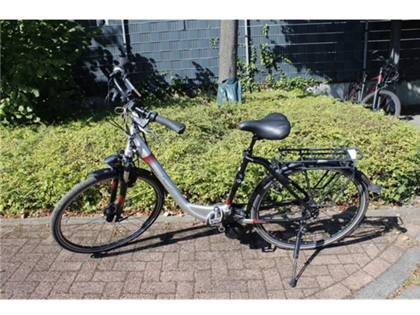 Das zurückgelassene Pedelec Marke Kalkhoff ohne Akku. Foto: Polizei