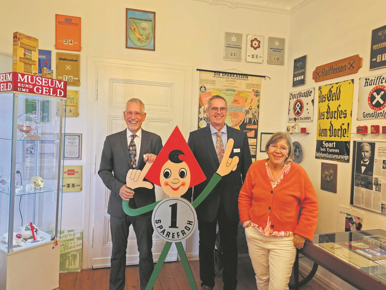 Den Sparefroh gibt es auch in Lebensgröße.