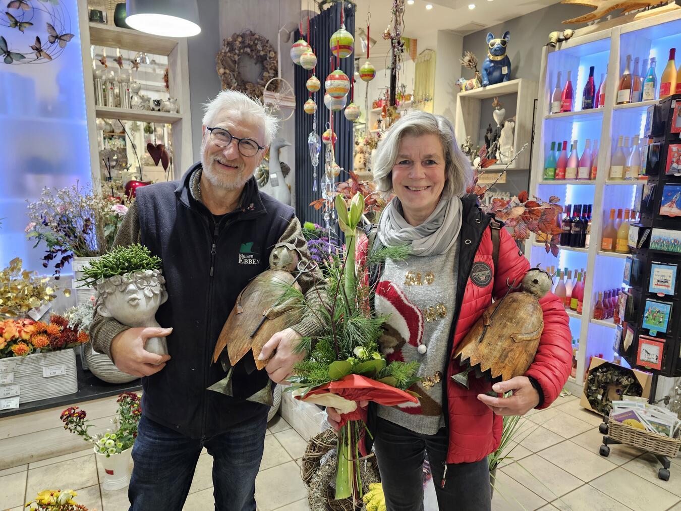 500 Euro in einer Stunde Den zweiten Stopp legte Heike Doerwald bei Blumen Ebben ein, wo ihr Inhaber Franz Ebben mit Rat und Tat zur Seite stand.
