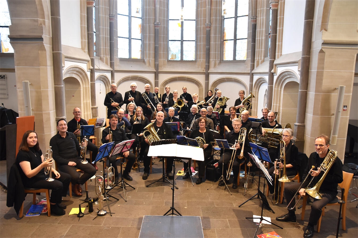Alt-Tag: "Bezirksposaunenchor Konzert in Moers-Repelen, November 2025"