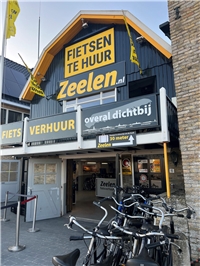 Der Fahrradverleih Zeelen liegt direkt am Hafen von West-Terschelling. Auf der I...