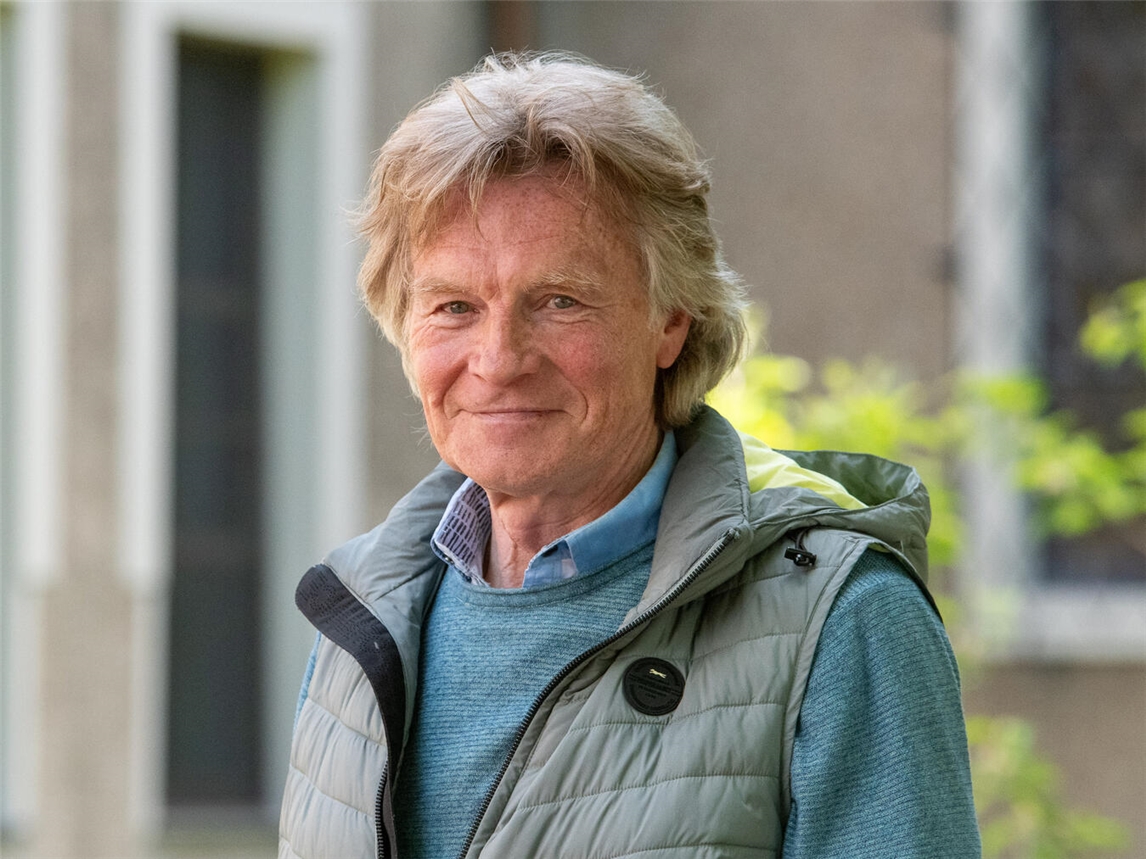 Ehemaliger Bergmann Wolfgang Traud bei Podcast „kannste glauben“ in Duisburg-Walsum. Foto: Bischöfliche Pressestelle.