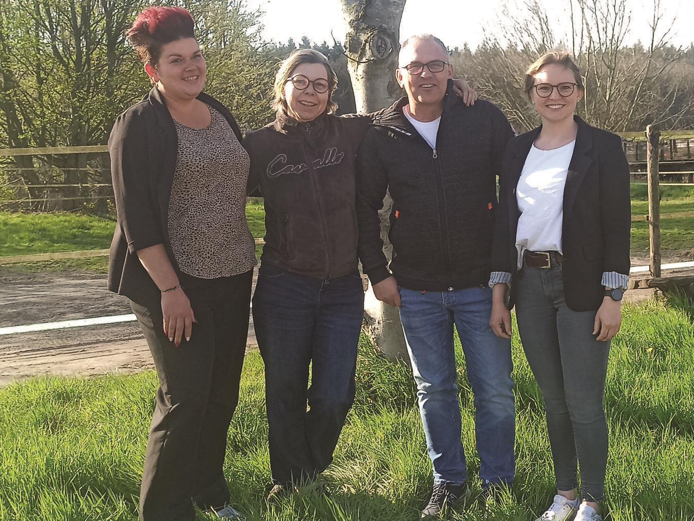 Der geschäftsführende Vorstand der PSG: (v.l.) Isabell Aymanns, Nadine Ruelfs, Mike Scholten und Elena Hellmanns. Foto: PSG