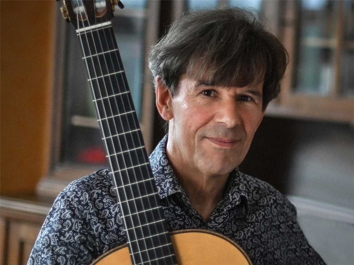 Der Gitarrist Norbert van Os. Foto: Norbert van Os