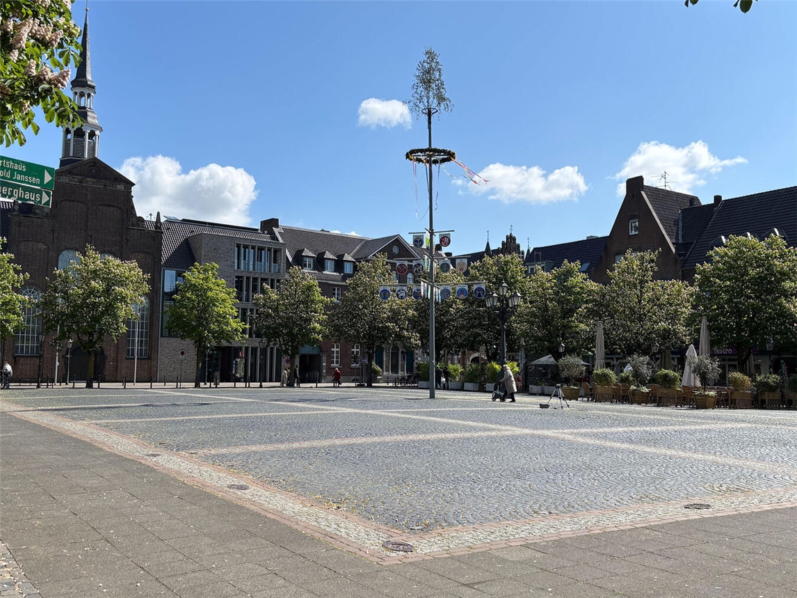 "Gocher Marktplatz im Rahmen des ISEK, Stadtentwicklung und Architektur, Foto von Torsten Matenaers"