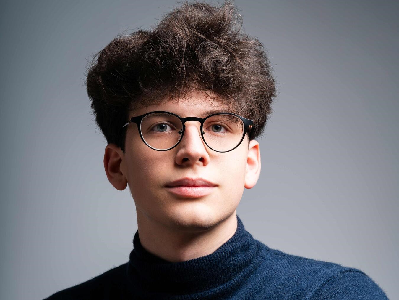 Drei Abende mit Weltklasse-Klaviermusik in Rees "Pianist Florian Albrecht spielt Beethoven, Liszt, Ligeti, Enescu beim Reeser Festival"