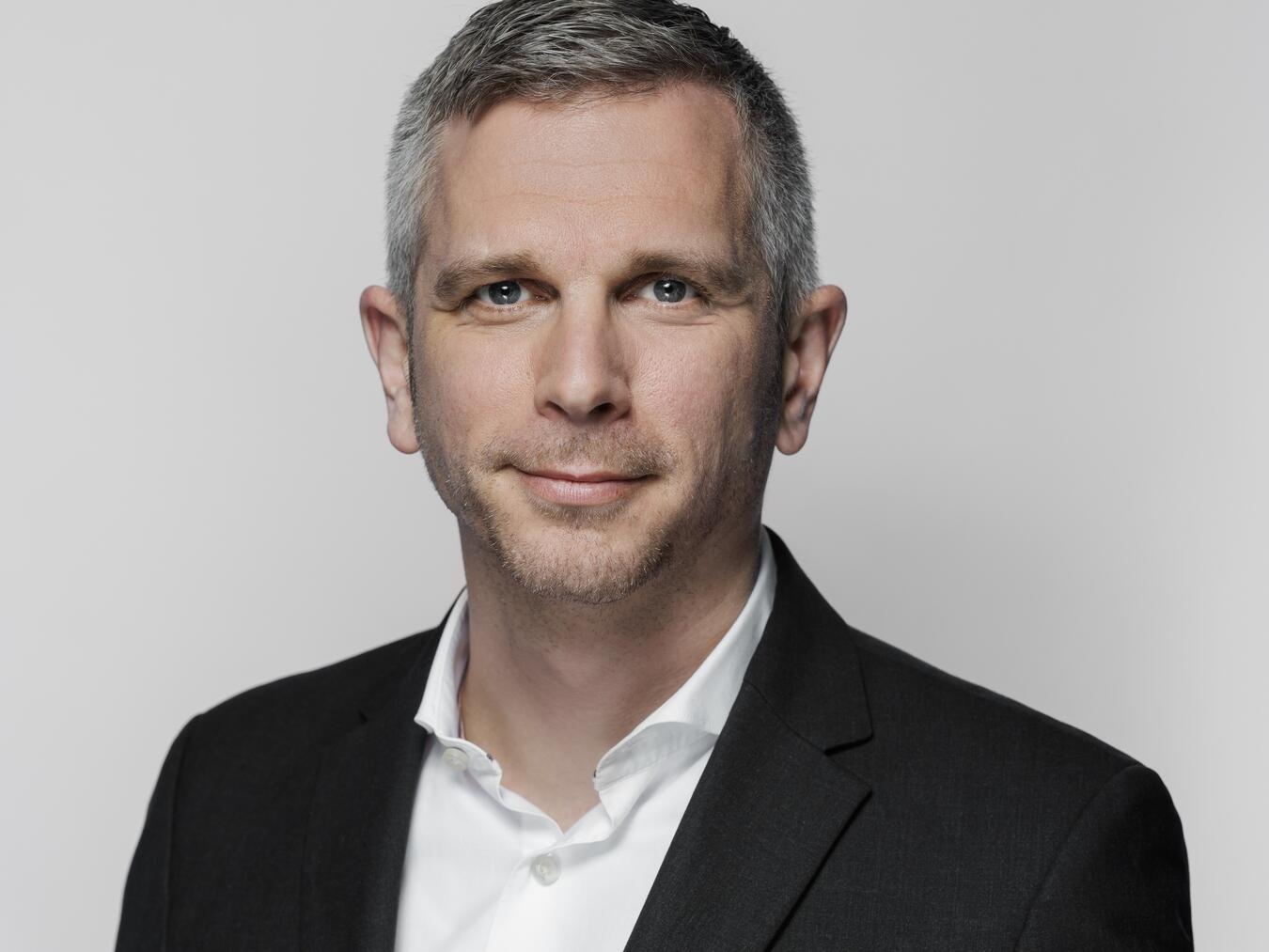 Der hiesige Bundestagsabgeordnete Sascha van Beek hat die gute Nacht übermittelt. Foto: Tobias Koch