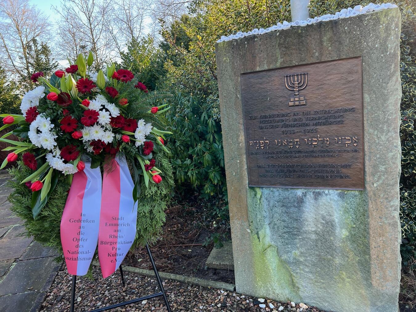 Der Jüdische Gedenkstein auf dem Ehrenfriedhof in Emmerich. Foto: privat