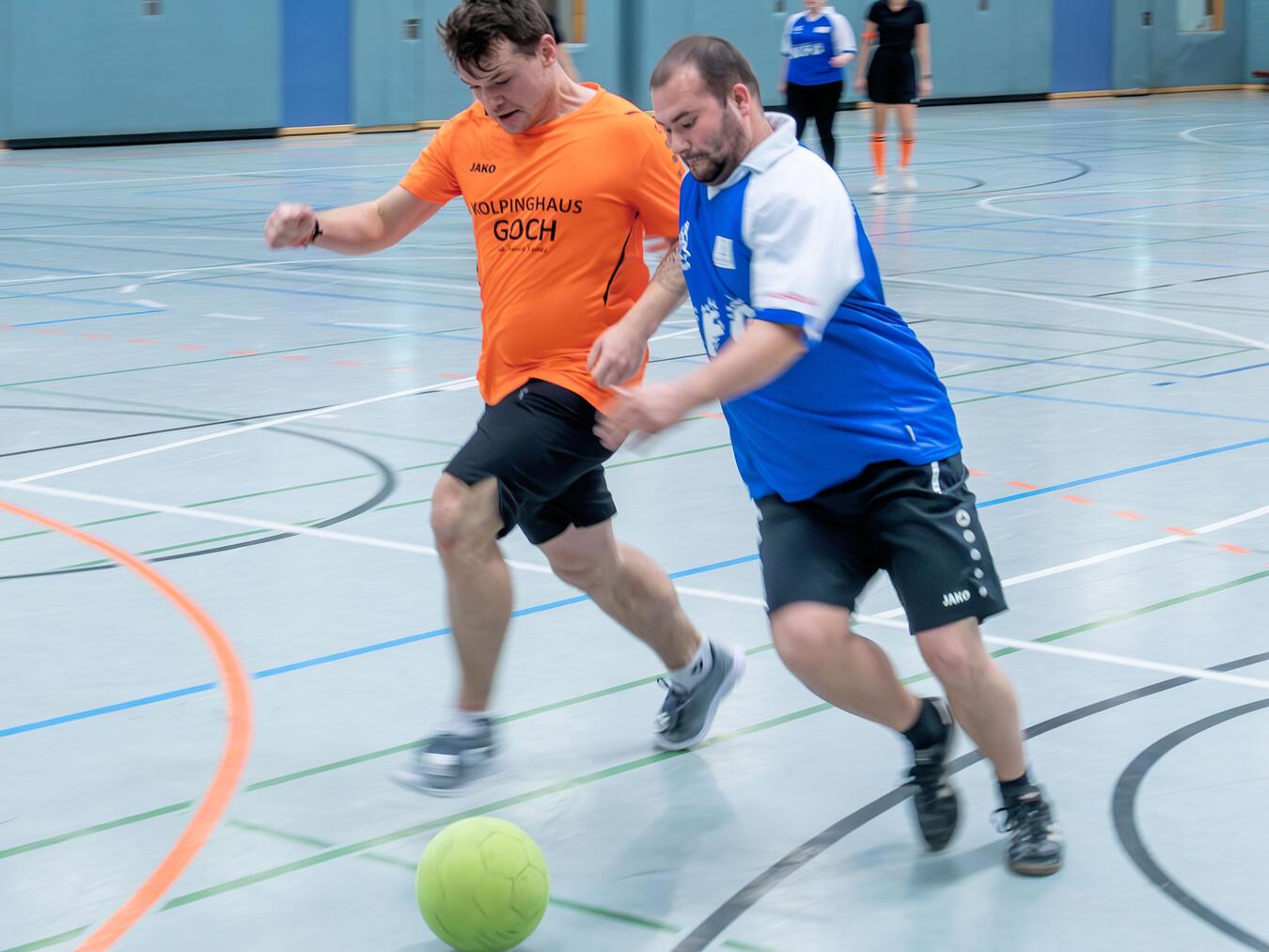 Der Kampf um den Ball wurde immer fair ausgetragen.