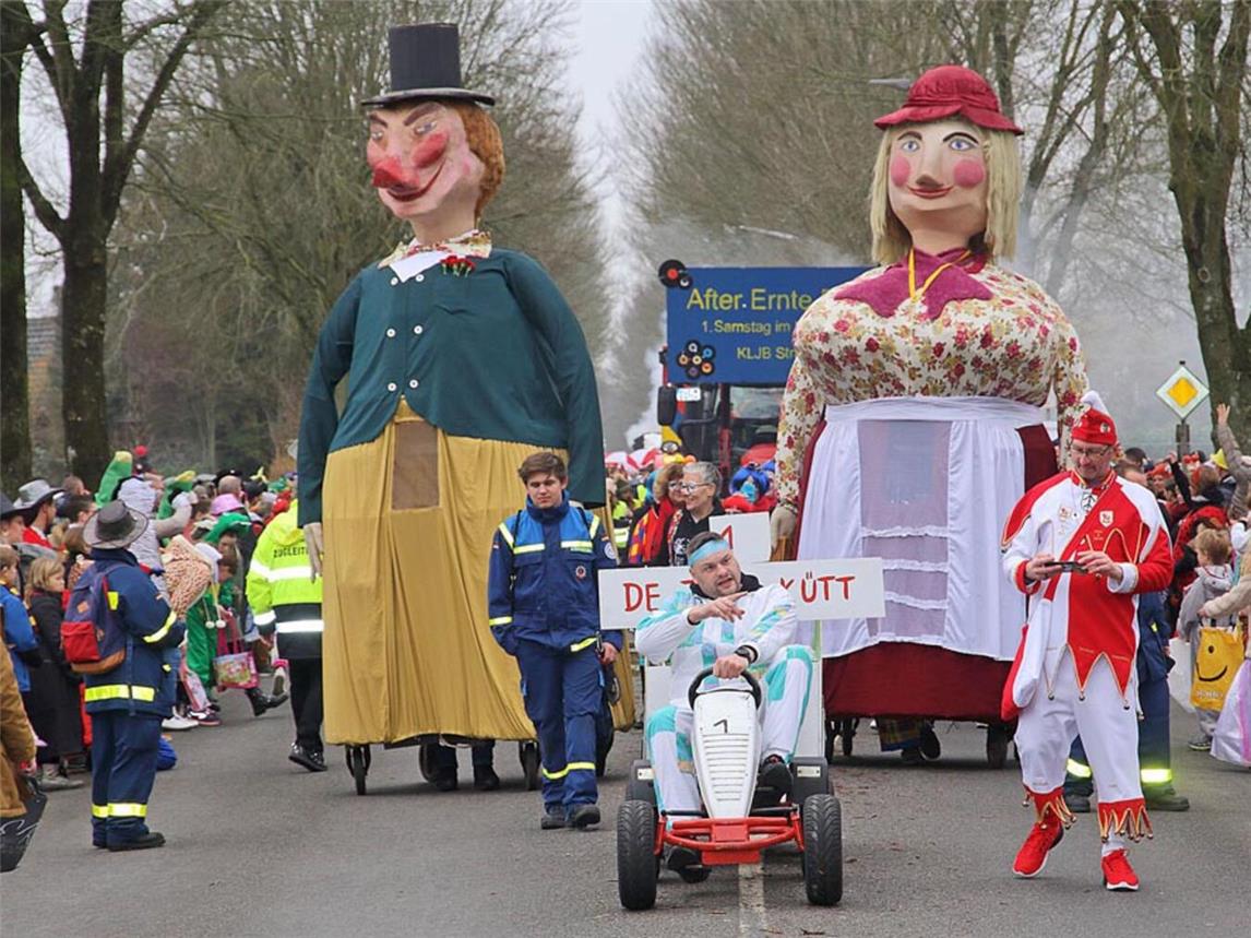 Der Karnevalszug zieht wie geplant am 23. Februar durch die Blumenstadt Straelen.NN-Foto: Archiv TL