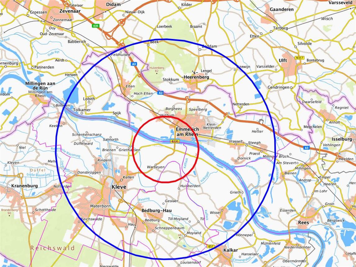 Der Kartenausschnitt zeigt die Schutzzone (rot) sowie die Überwachungszone (blau). Screenshot: © Kreis Kleve