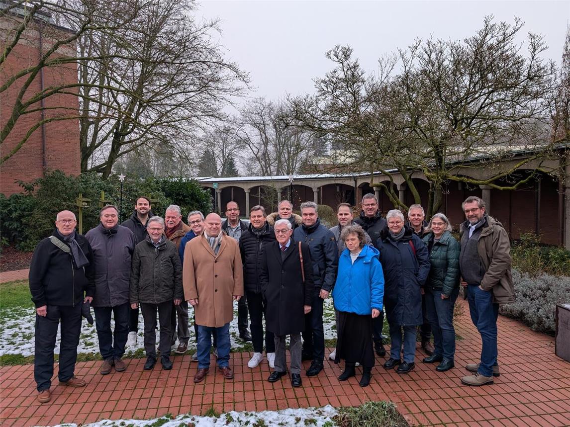 Der Kevelaerer Haushalt 2025 enthält keine Erhöhung der Grundsteuererhöhungen von zwei Millionen Euro mehr. Die Mitglieder der CDU Fraktion Kevelaer werten das als ihren Erfolg, hatte sie doch erklärt, dass sie dem ersten Entwurf, der noch die Erhöhung enthielt, nicht zustimmen werde. Foto: privat