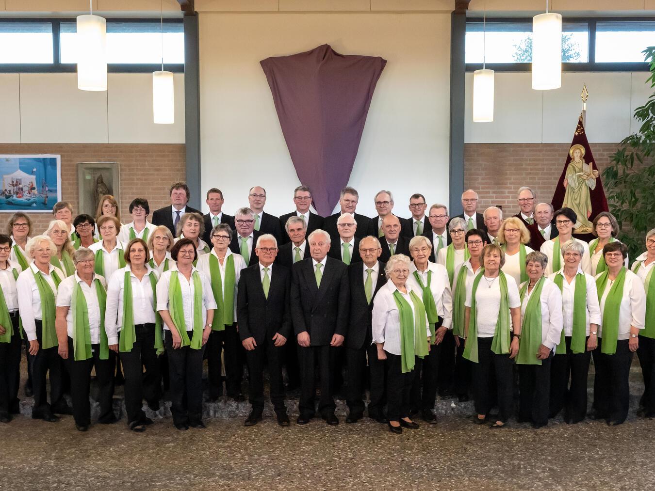 Festmesse und Festakt zum Jubiläum in St. Cornelius Der Kirchenchor St. Cornelius Broekhuysen im Jubiläumsjahr 2025.Foto: privat