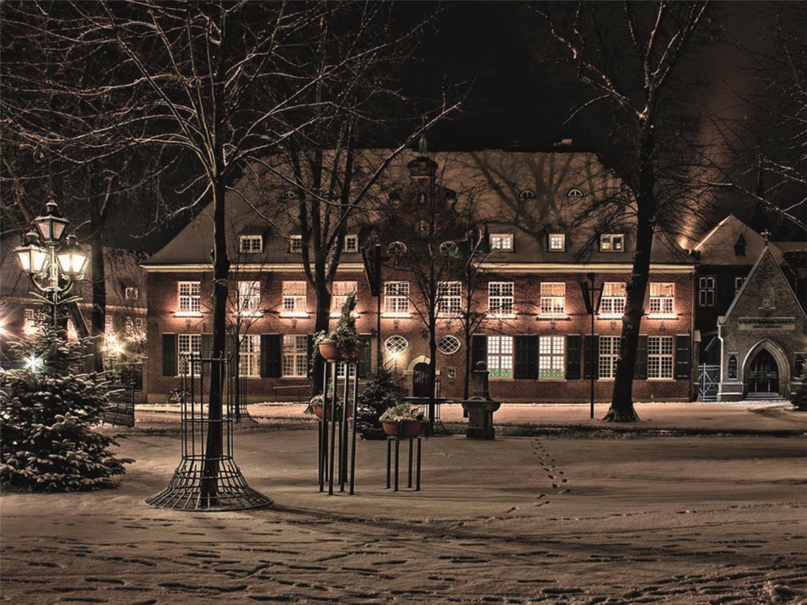 Der lyrische Vortrag mit Weckmann-Essen in der kalten Jahreszeit soll Leib und Seele guttun.Foto: © Priesterhaus Wallfahrt Kevelaer 