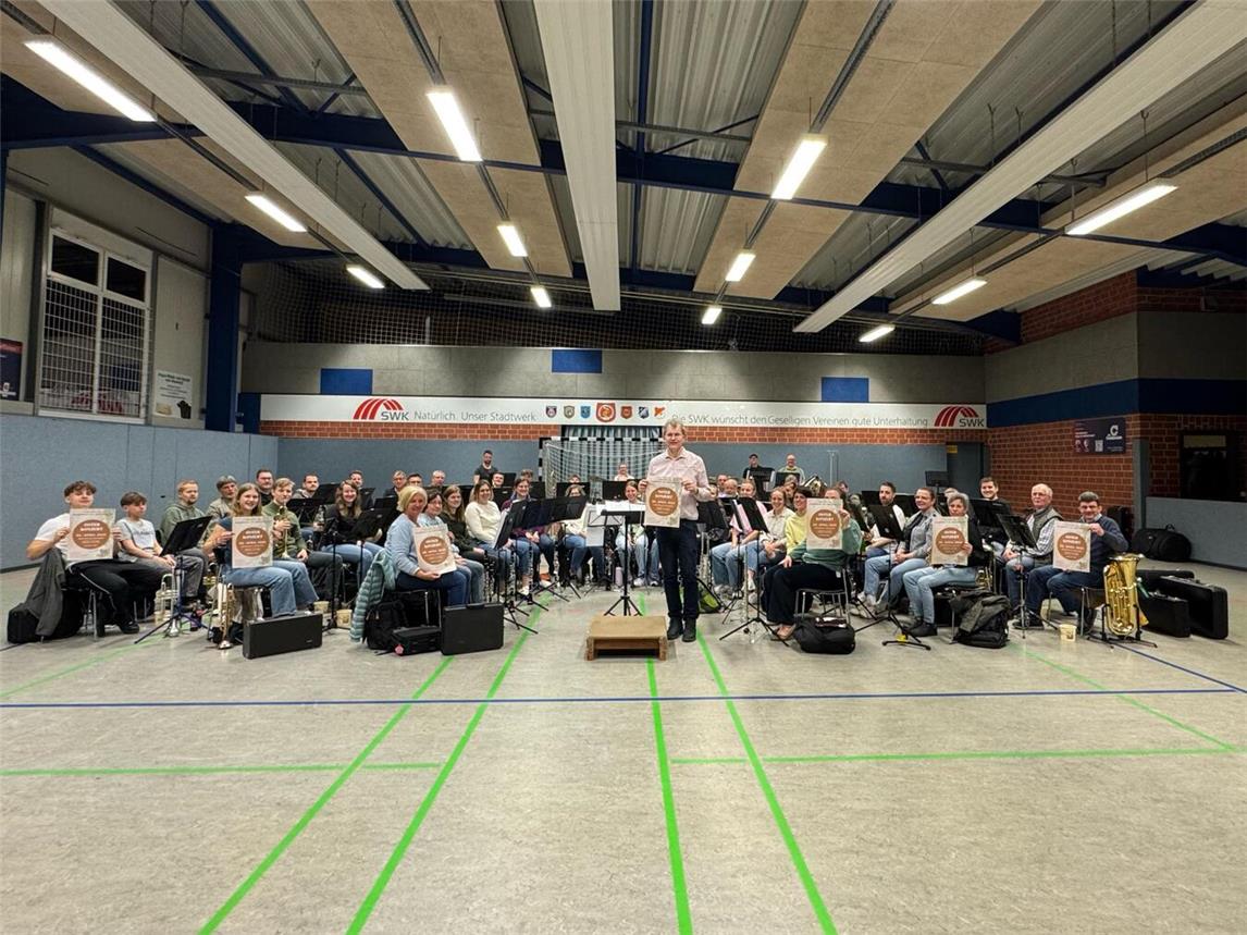 Der Musikverein 1951 Herongen probt derzeit für das Osterkonzert am 5. April. Foto: privat