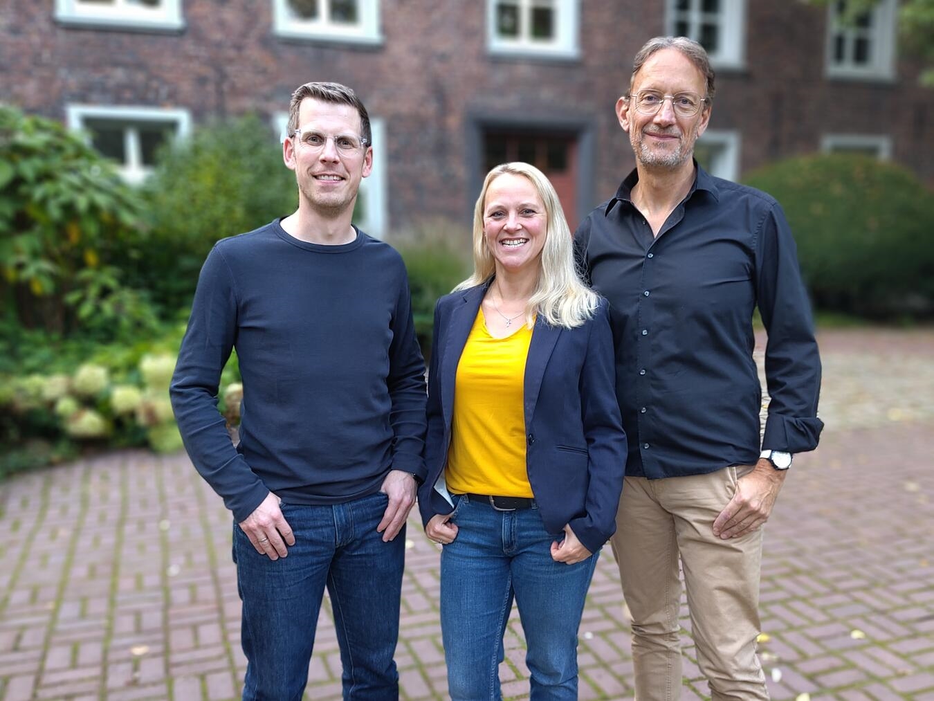 Der neu gewählte Fraktionsvorstand der CDU-Fraktion Issum: (v.l.) Daniel Ophey, stellvertretender Vorsitzender, Johanna Muschalik-Jaskolka, stellvertretende Vorsitzende, und Ralf Pottbeckers, Vorsitzender der CDU-Fraktion Issum.Foto: privat