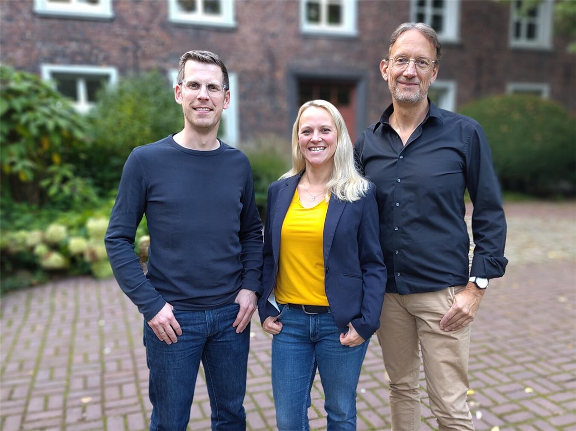 Der neu gewählte Fraktionsvorstand der CDU-Fraktion Issum: (v.l.) Daniel Ophey, stellvertretender Vorsitzender, Johanna Muschalik-Jaskolka, stellvertretende Vorsitzende, und Ralf Pottbeckers, Vorsitzender der CDU-Fraktion Issum.Foto: privat