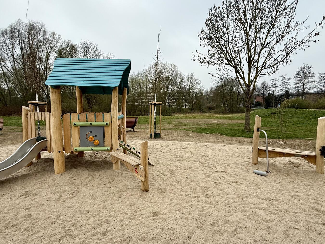 Alpen: Ein Spielplatz für alle Generationen am Marienstift Der neue Spielbereich für Kinder unter drei Jahren. NN-Foto: SP