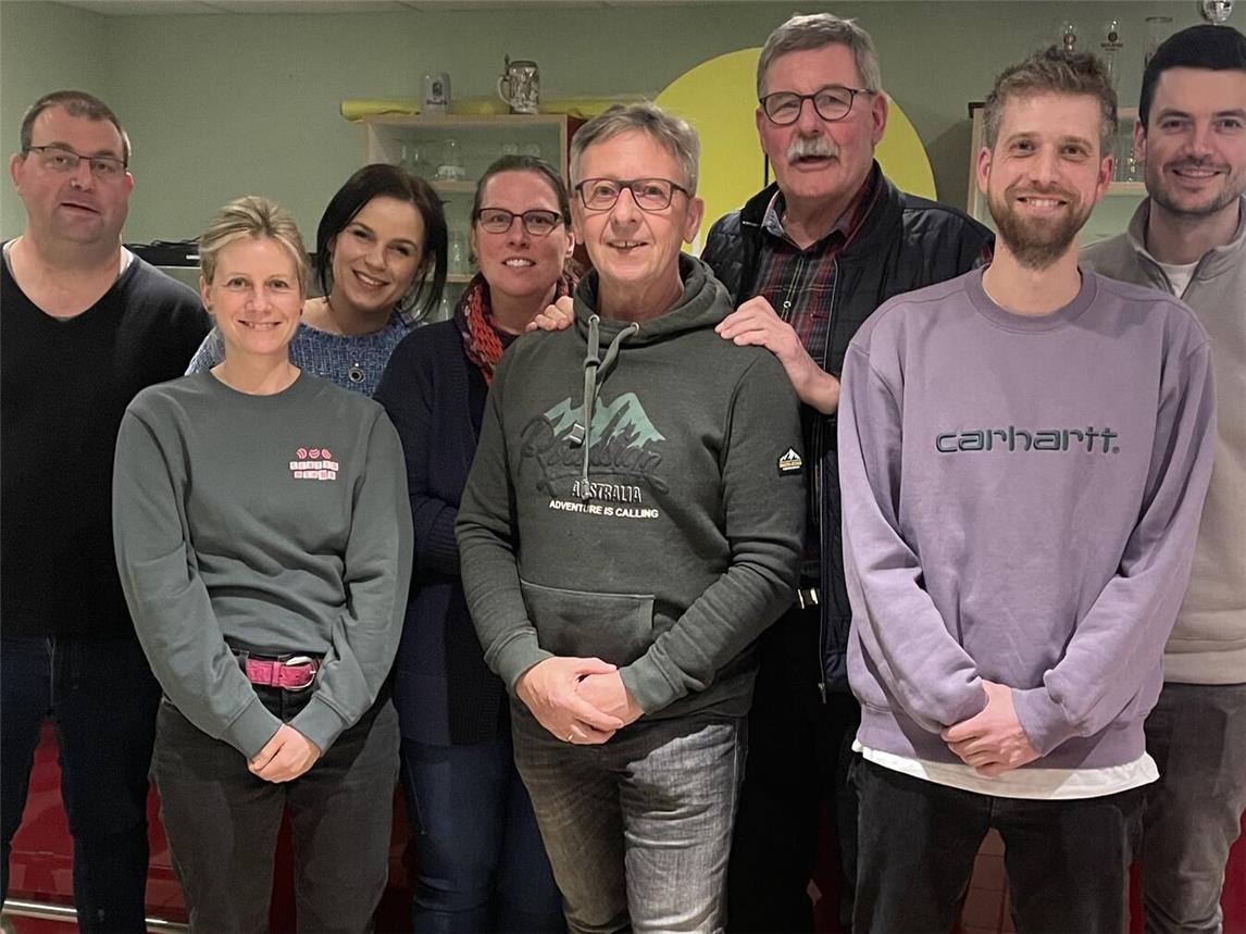 Der neue Vorstand (v.l.): Carsten Baumanns, Tina Weiand, Magdalene Chrobok-Kowalska, Eva Looschelders, Jörg Günzel, Hermann Hendriksen, Tim Kaufmann, Sebastian Giesen.Foto: RTC