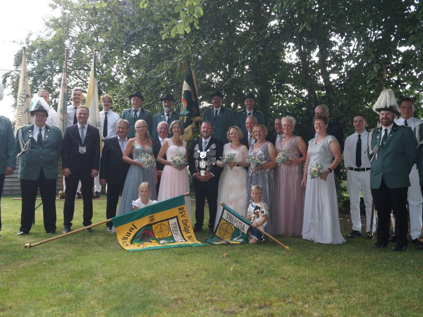 Der noch amtierende Thron des Bürgerschützenvereins Drüpt. Fotos: Schützen