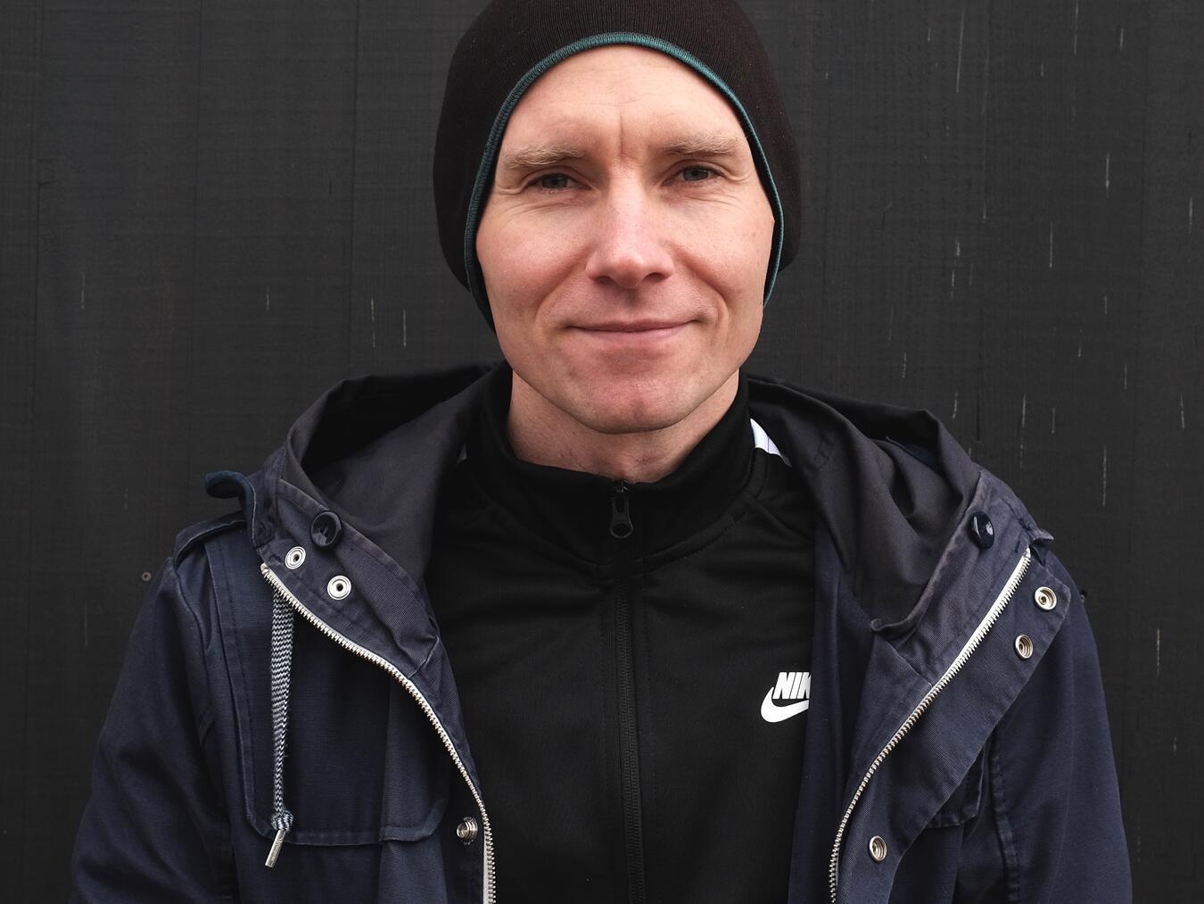 Der Schriftsteller und Lyriker Levin Westermann. Foto: Bettina Wohlfender